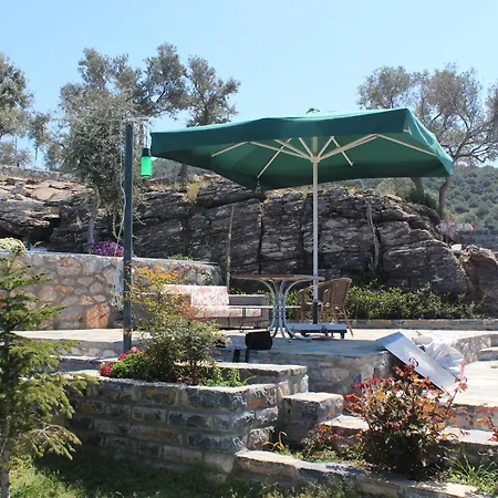 Olive Garden Retreat *